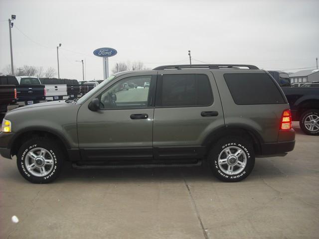 Ford Explorer 2003 photo 5