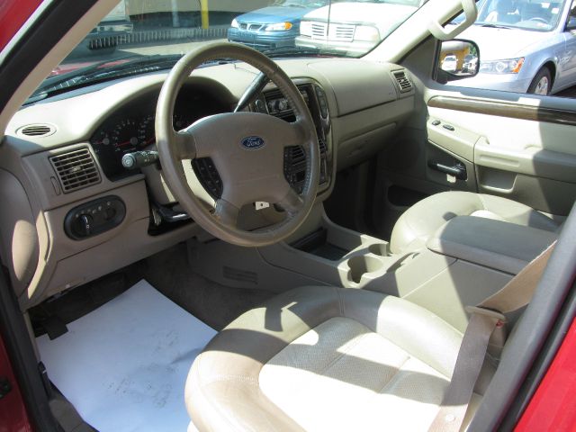 Ford Explorer 2003 photo 1