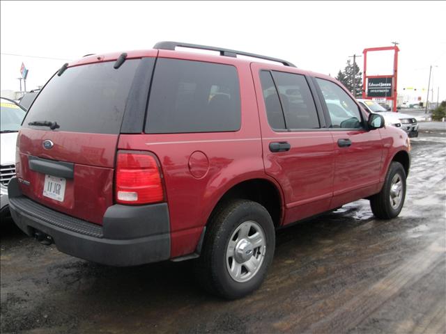 Ford Explorer 2003 photo 2