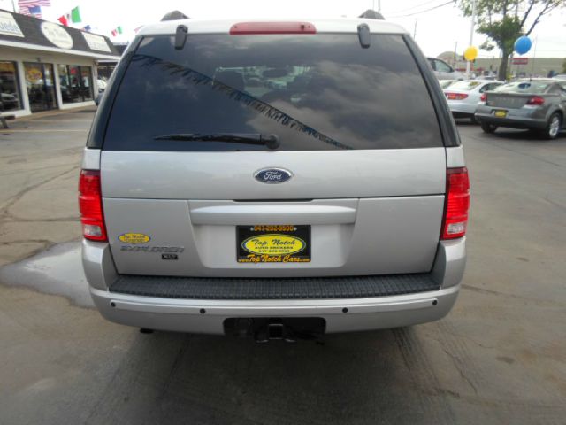 Ford Explorer 2004 photo 1