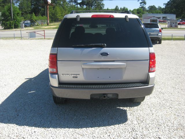 Ford Explorer 2004 photo 1