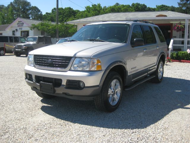 Ford Explorer 2004 photo 11