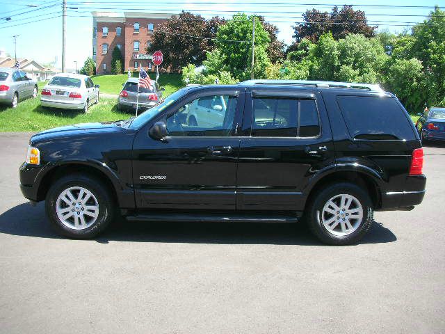 Ford Explorer 2004 photo 16