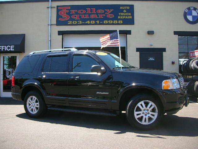 Ford Explorer 2004 photo 17