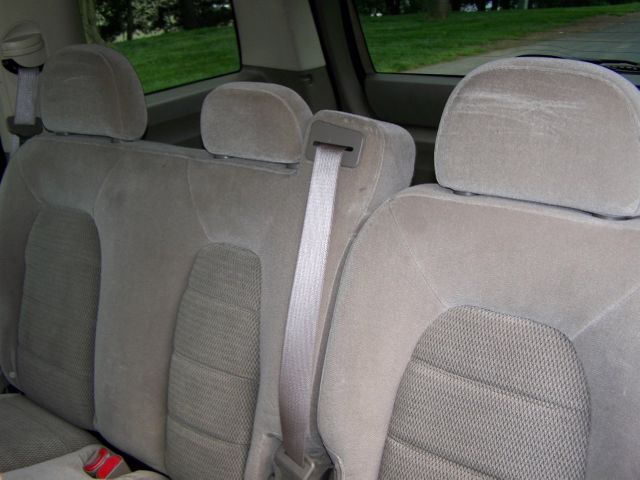 Ford Explorer 2004 photo 12