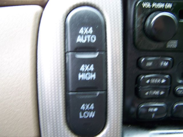 Ford Explorer 2004 photo 3