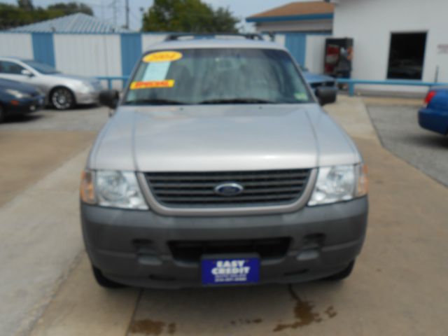 Ford Explorer 2004 photo 3