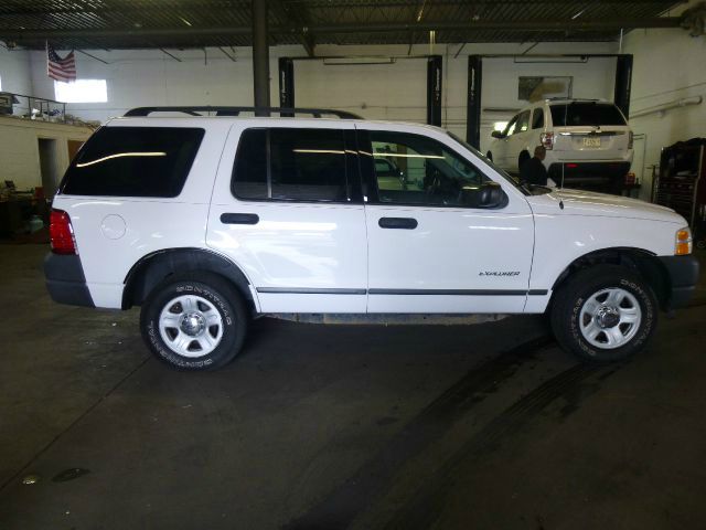 Ford Explorer 2004 photo 7