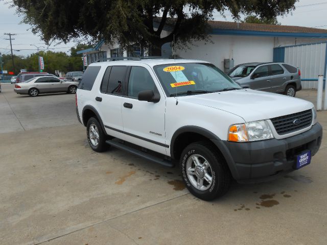 Ford Explorer 2004 photo 3