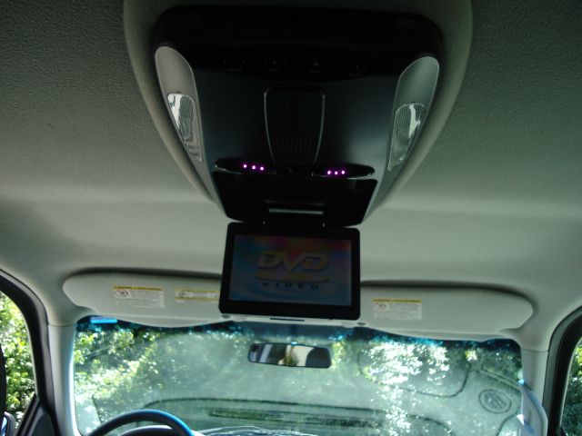 Ford Explorer 2004 photo 13