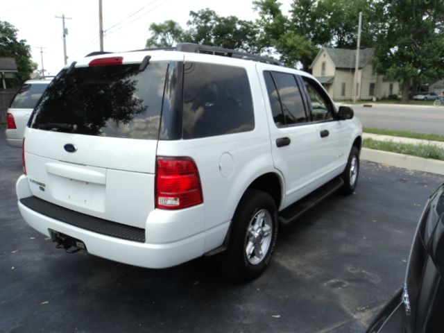 Ford Explorer GXL SUV