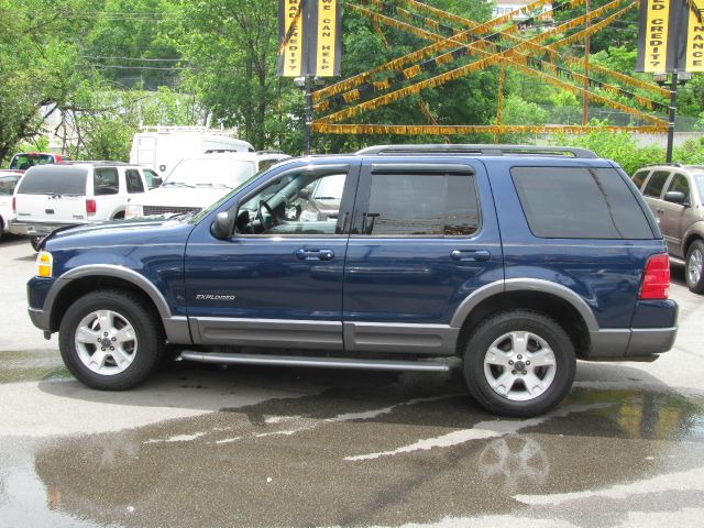 Ford Explorer 2004 photo 4