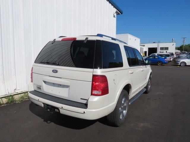 Ford Explorer 2004 photo 2