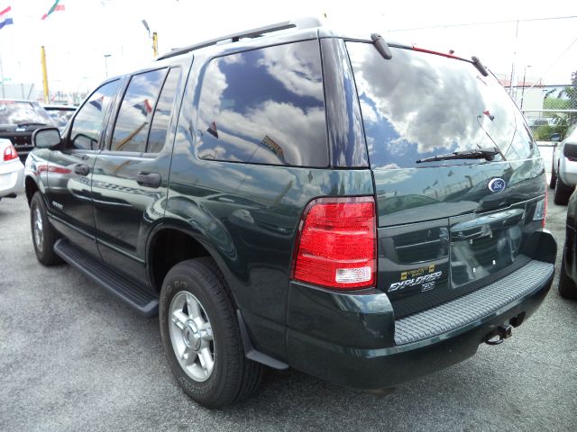 Ford Explorer 2dr Cpe V6 Manual GT Limited SUV