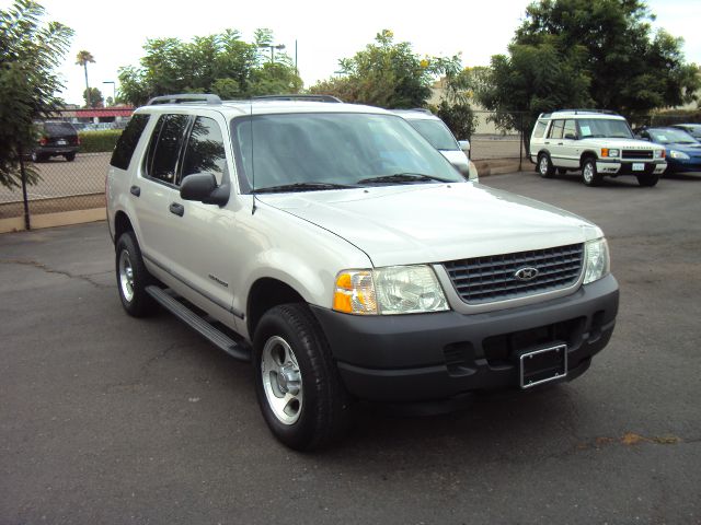 Ford Explorer 2004 photo 4