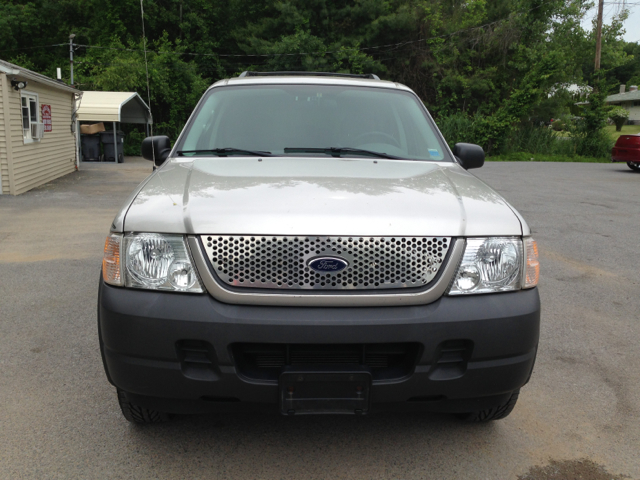 Ford Explorer 2004 photo 11