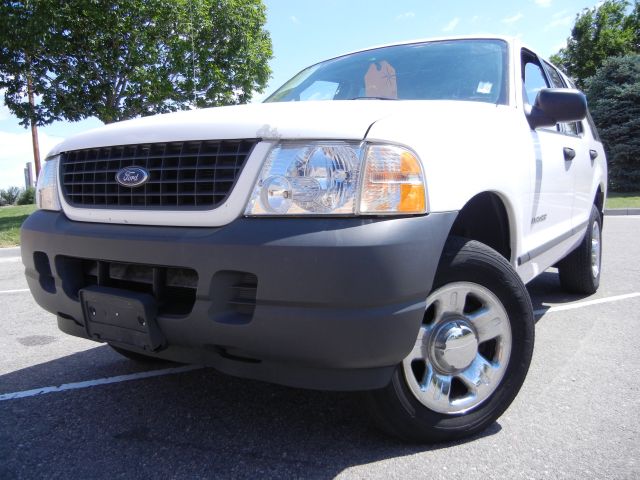 Ford Explorer 2004 photo 12