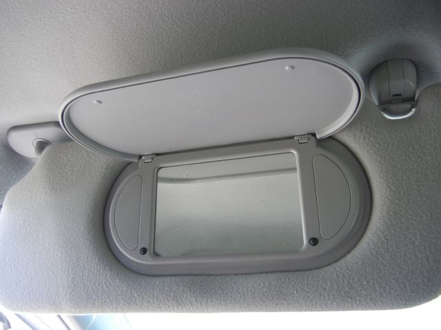 Ford Explorer 2004 photo 5