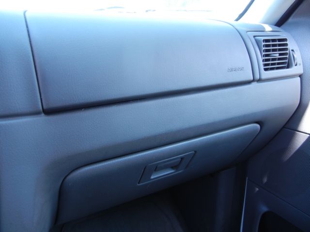 Ford Explorer 2004 photo 9