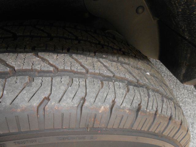 Ford Explorer 2004 photo 4