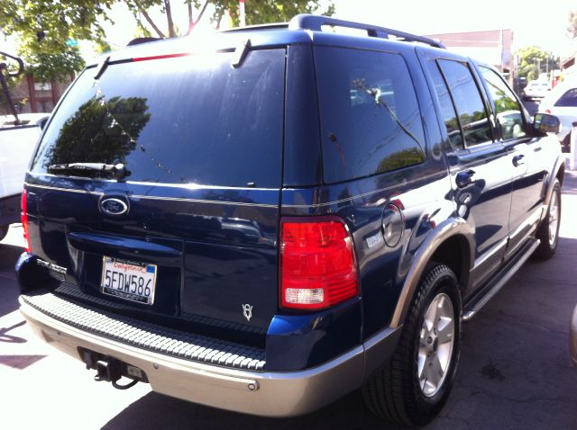 Ford Explorer 2004 photo 9