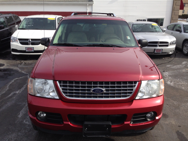 Ford Explorer 2004 photo 4