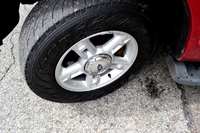 Ford Explorer 2004 photo 7