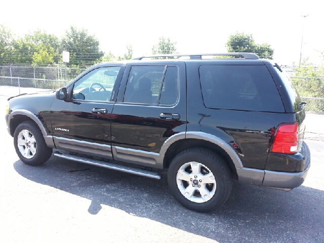 Ford Explorer 2004 photo 1