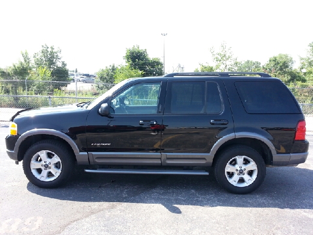 Ford Explorer 2004 photo 3