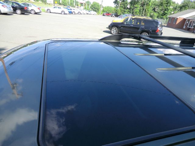 Ford Explorer 2004 photo 12