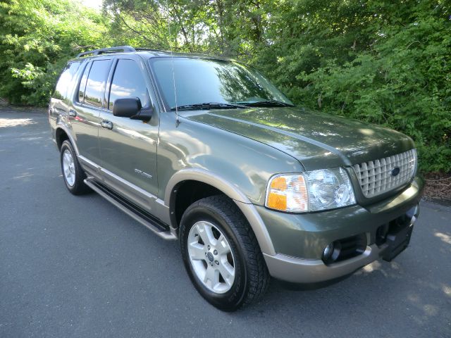 Ford Explorer 2004 photo 23