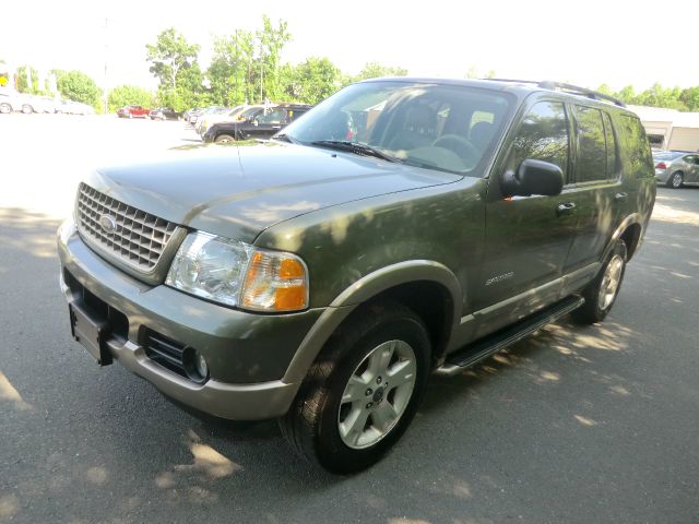 Ford Explorer 2004 photo 24