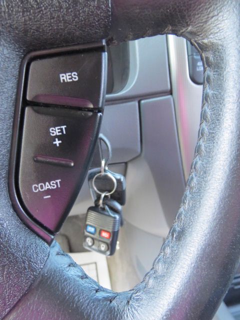 Ford Explorer 2004 photo 16