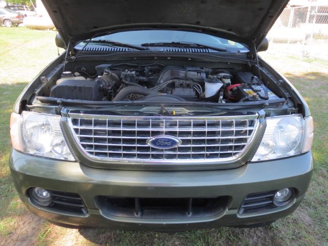 Ford Explorer 2004 photo 30