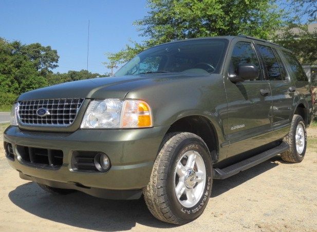 Ford Explorer 2004 photo 4