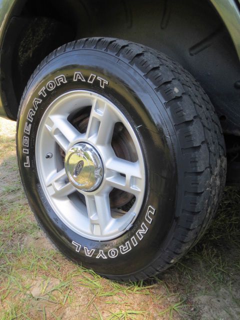 Ford Explorer 2004 photo 43