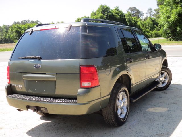 Ford Explorer 2004 photo 48