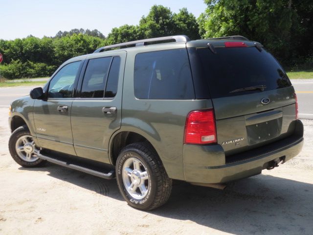 Ford Explorer 2004 photo 50