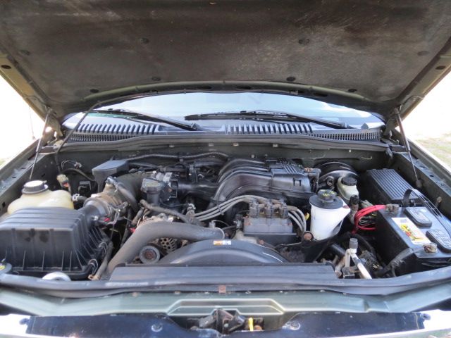 Ford Explorer 2004 photo 7