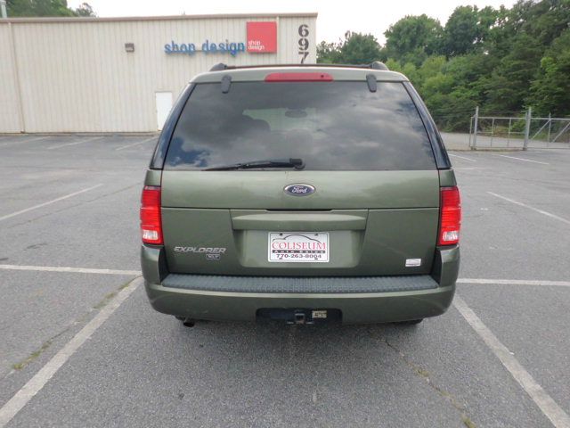 Ford Explorer 2004 photo 3