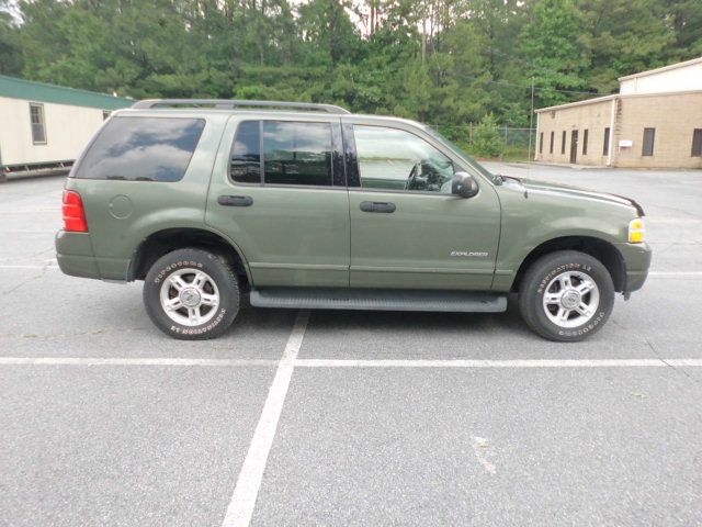 Ford Explorer 2004 photo 5