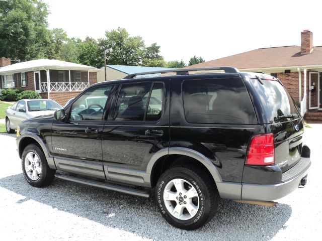 Ford Explorer 2004 photo 6