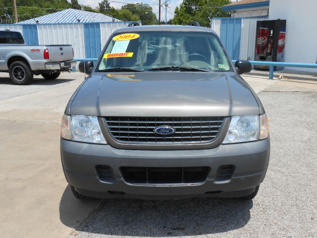 Ford Explorer 2004 photo 1
