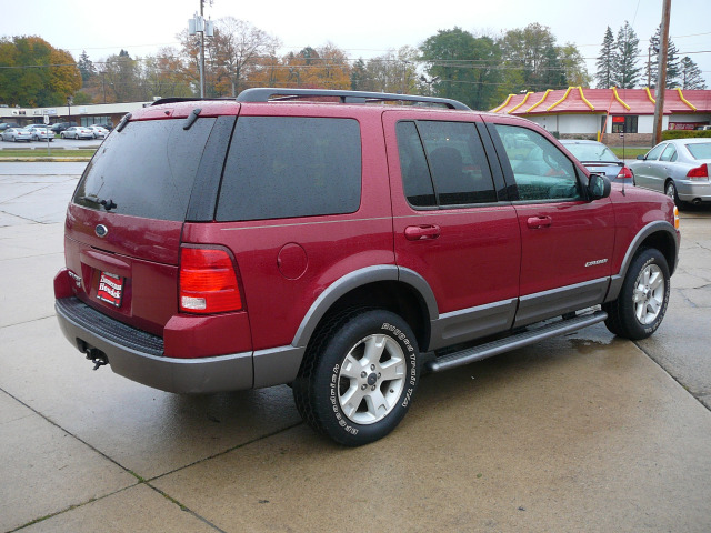 Ford Explorer 2004 photo 4