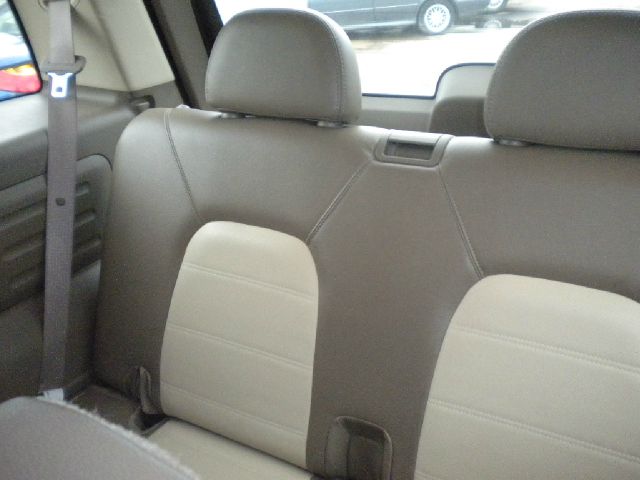 Ford Explorer 2004 photo 5