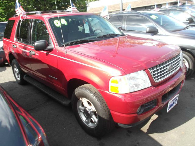 Ford Explorer 2004 photo 9