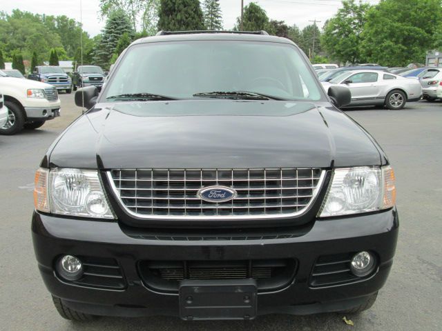 Ford Explorer 2004 photo 3