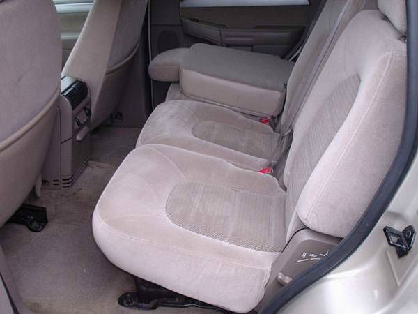 Ford Explorer 2004 photo 3