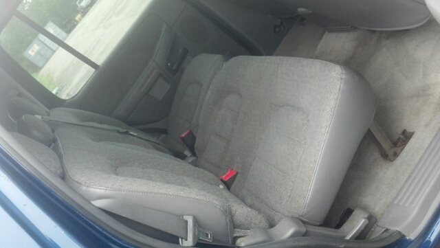 Ford Explorer 2004 photo 18
