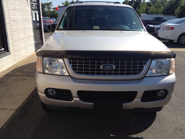 Ford Explorer 2004 photo 13